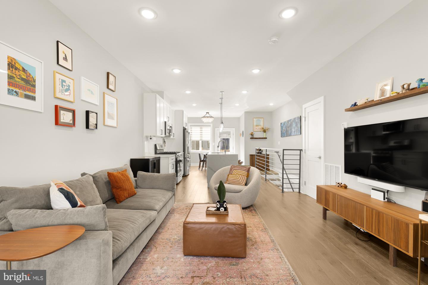 1105 QUEEN ST NE #1, WASHINGTON, District Of Columbia 20002, 2 Bedrooms Bedrooms, ,2 BathroomsBathrooms,Residential,For sale,1105 QUEEN ST NE #1,DCDC2247232 MLS # DCDC2247232