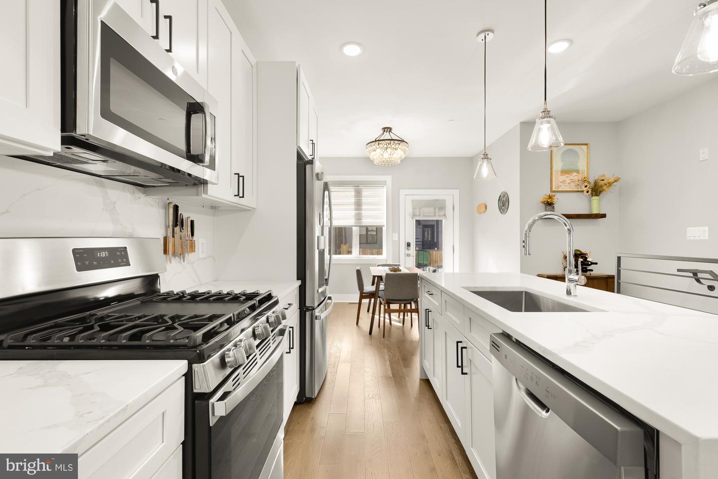 1105 QUEEN ST NE #1, WASHINGTON, District Of Columbia 20002, 2 Bedrooms Bedrooms, ,2 BathroomsBathrooms,Residential,For sale,1105 QUEEN ST NE #1,DCDC2247232 MLS # DCDC2247232