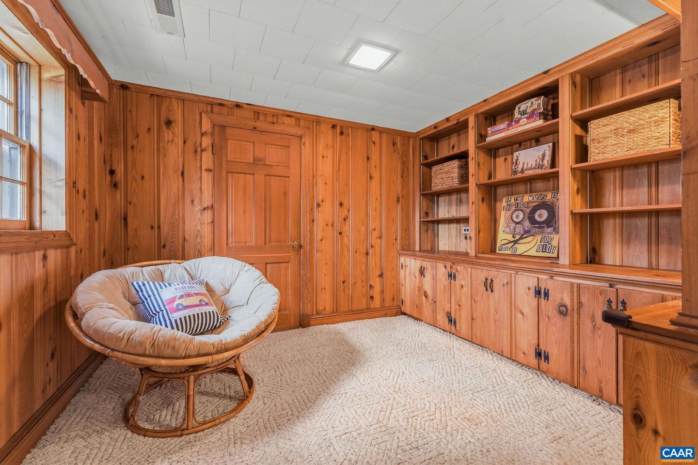 2111 MORRIS RD, CHARLOTTESVILLE, Virginia 22903, 4 Bedrooms Bedrooms, ,3 BathroomsBathrooms,Residential,For sale,2111 MORRIS RD,673556 MLS # 673556