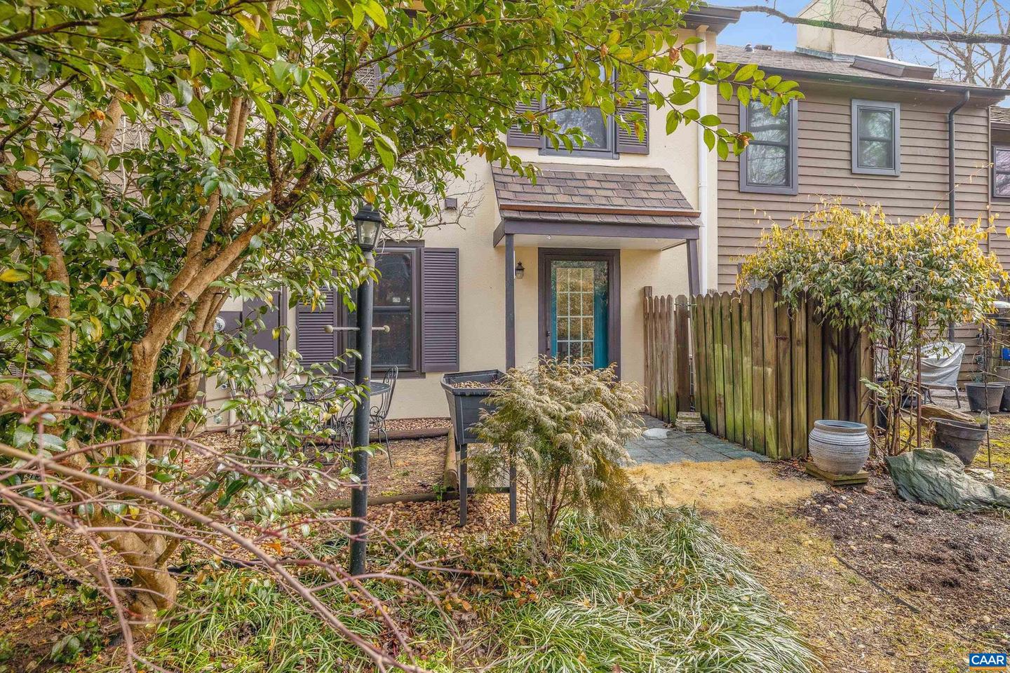 722 EXTON CT, CHARLOTTESVILLE, Virginia 22901, 2 Bedrooms Bedrooms, ,1 BathroomBathrooms,Residential,For sale,722 EXTON CT,673577 MLS # 673577