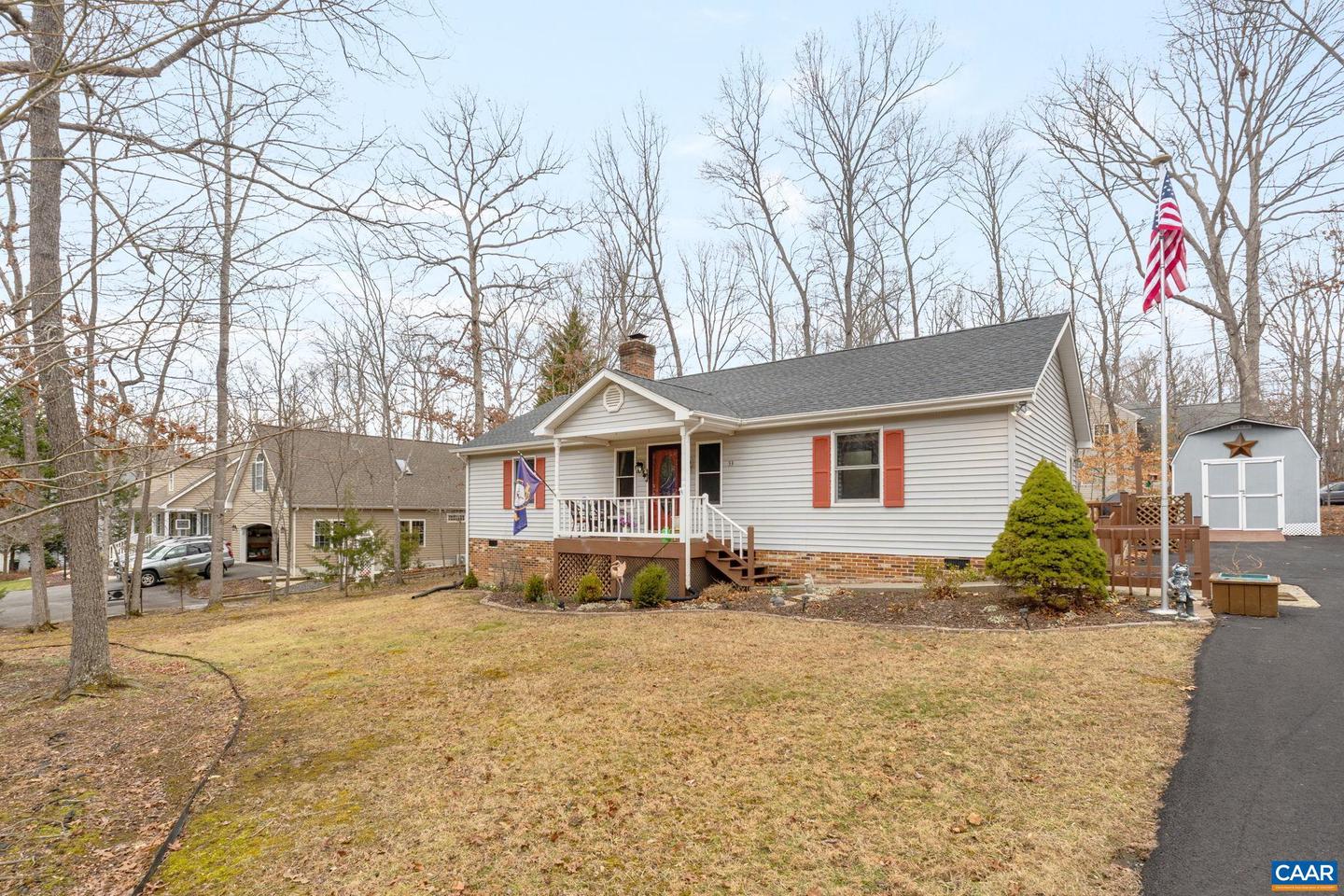 33 COLONIAL RD, PALMYRA, Virginia 22963, 3 Bedrooms Bedrooms, ,2 BathroomsBathrooms,Residential,For sale,33 COLONIAL RD,673578 MLS # 673578 33 COLONIAL RD, PALMYRA, Virginia 22963, 3 Bedrooms Bedrooms, ,2 BathroomsBathrooms,Residential,For sale,33 COLONIAL RD,673578 MLS # 673578