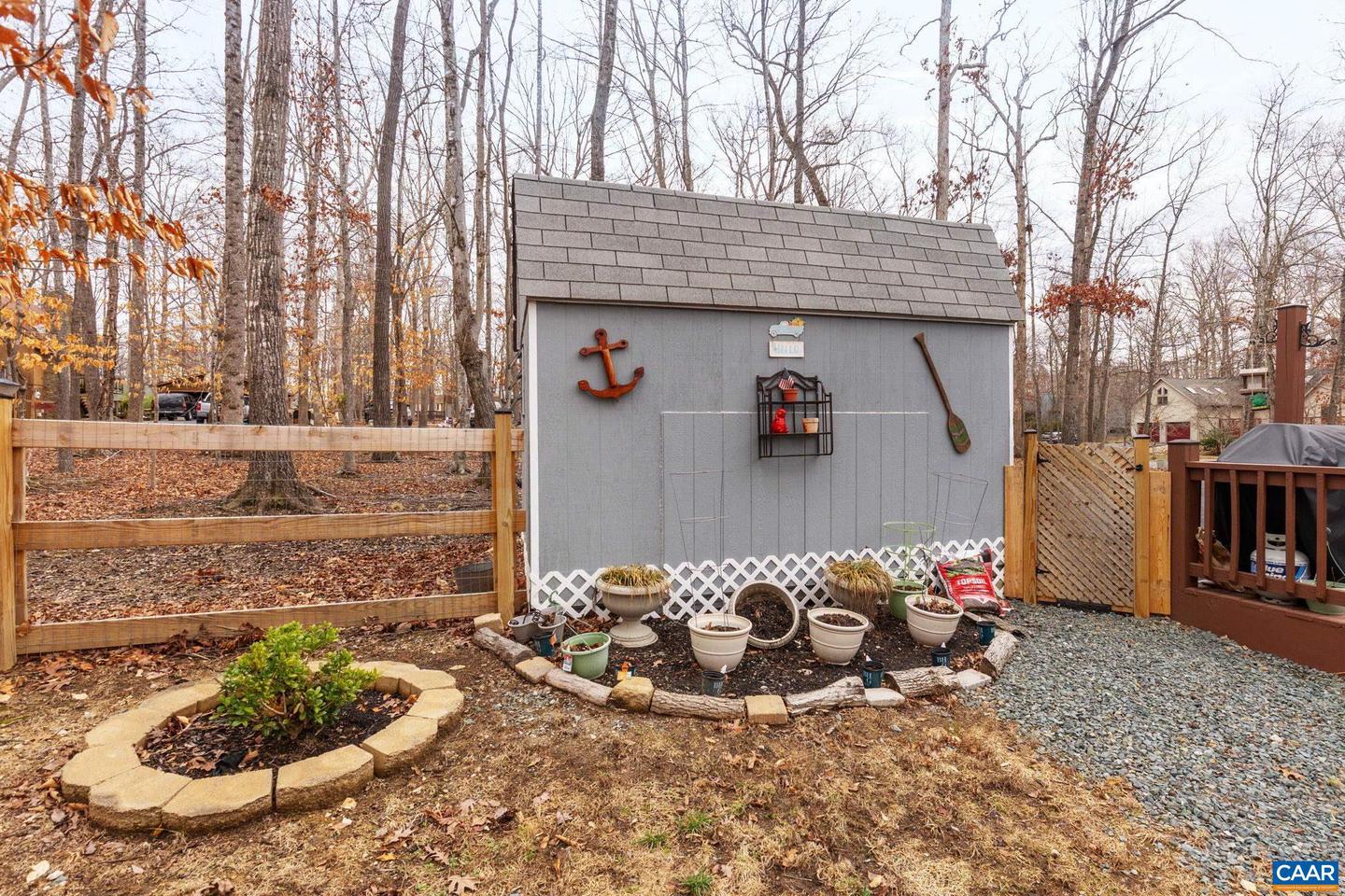 33 COLONIAL RD, PALMYRA, Virginia 22963, 3 Bedrooms Bedrooms, ,2 BathroomsBathrooms,Residential,For sale,33 COLONIAL RD,673578 MLS # 673578 33 COLONIAL RD, PALMYRA, Virginia 22963, 3 Bedrooms Bedrooms, ,2 BathroomsBathrooms,Residential,For sale,33 COLONIAL RD,673578 MLS # 673578