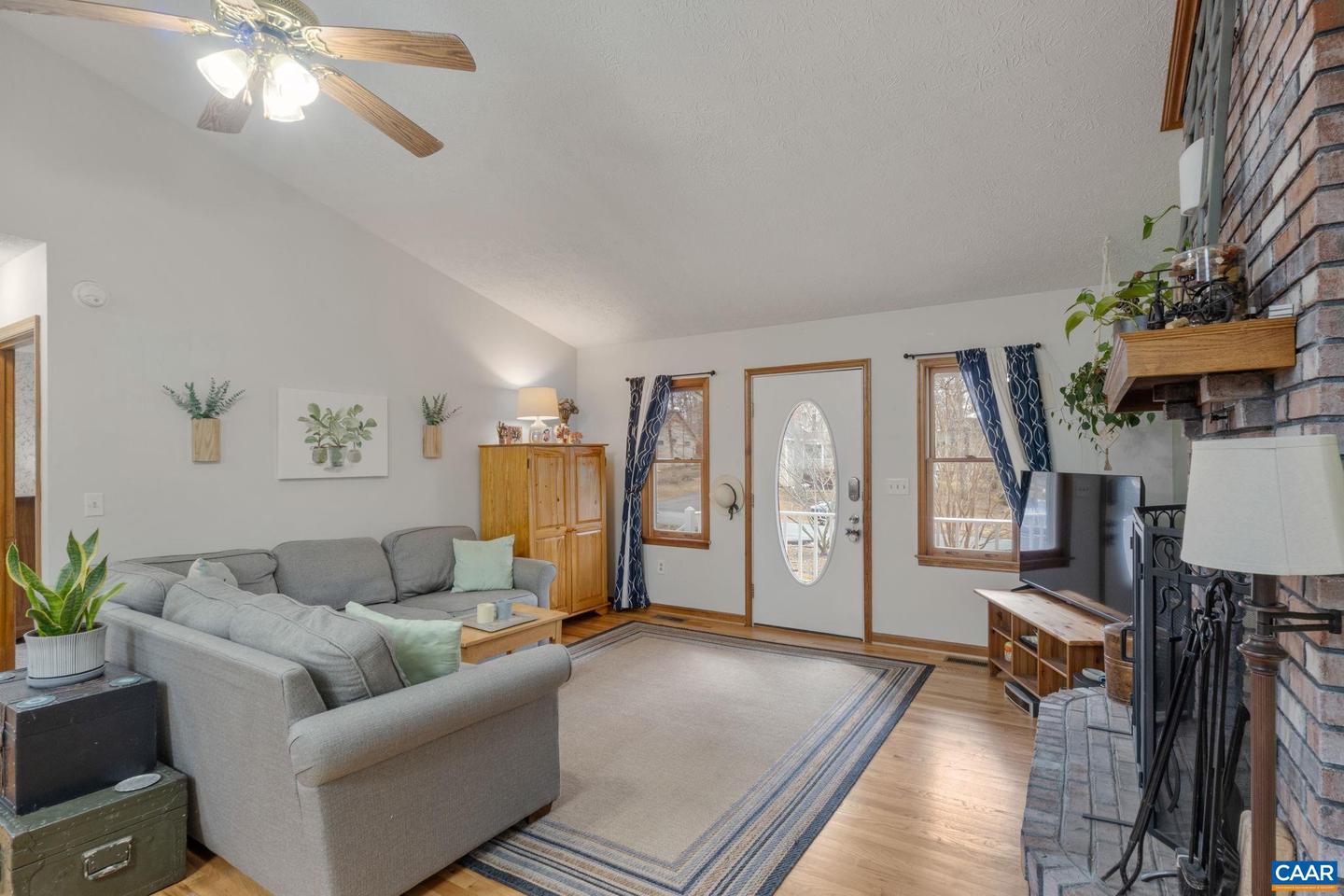 33 COLONIAL RD, PALMYRA, Virginia 22963, 3 Bedrooms Bedrooms, ,2 BathroomsBathrooms,Residential,For sale,33 COLONIAL RD,673578 MLS # 673578 33 COLONIAL RD, PALMYRA, Virginia 22963, 3 Bedrooms Bedrooms, ,2 BathroomsBathrooms,Residential,For sale,33 COLONIAL RD,673578 MLS # 673578