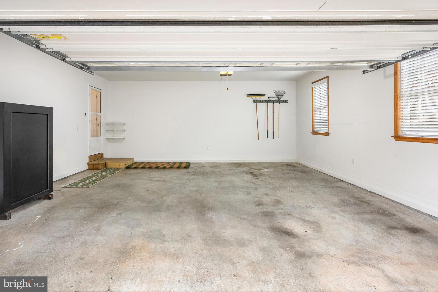 2203 LAKEVIEW PKWY, LOCUST GROVE, Virginia 22508, 4 Bedrooms Bedrooms, 18 Rooms Rooms,3 BathroomsBathrooms,Residential,For sale,2203 LAKEVIEW PKWY,VAOR2013394 MLS # VAOR2013394