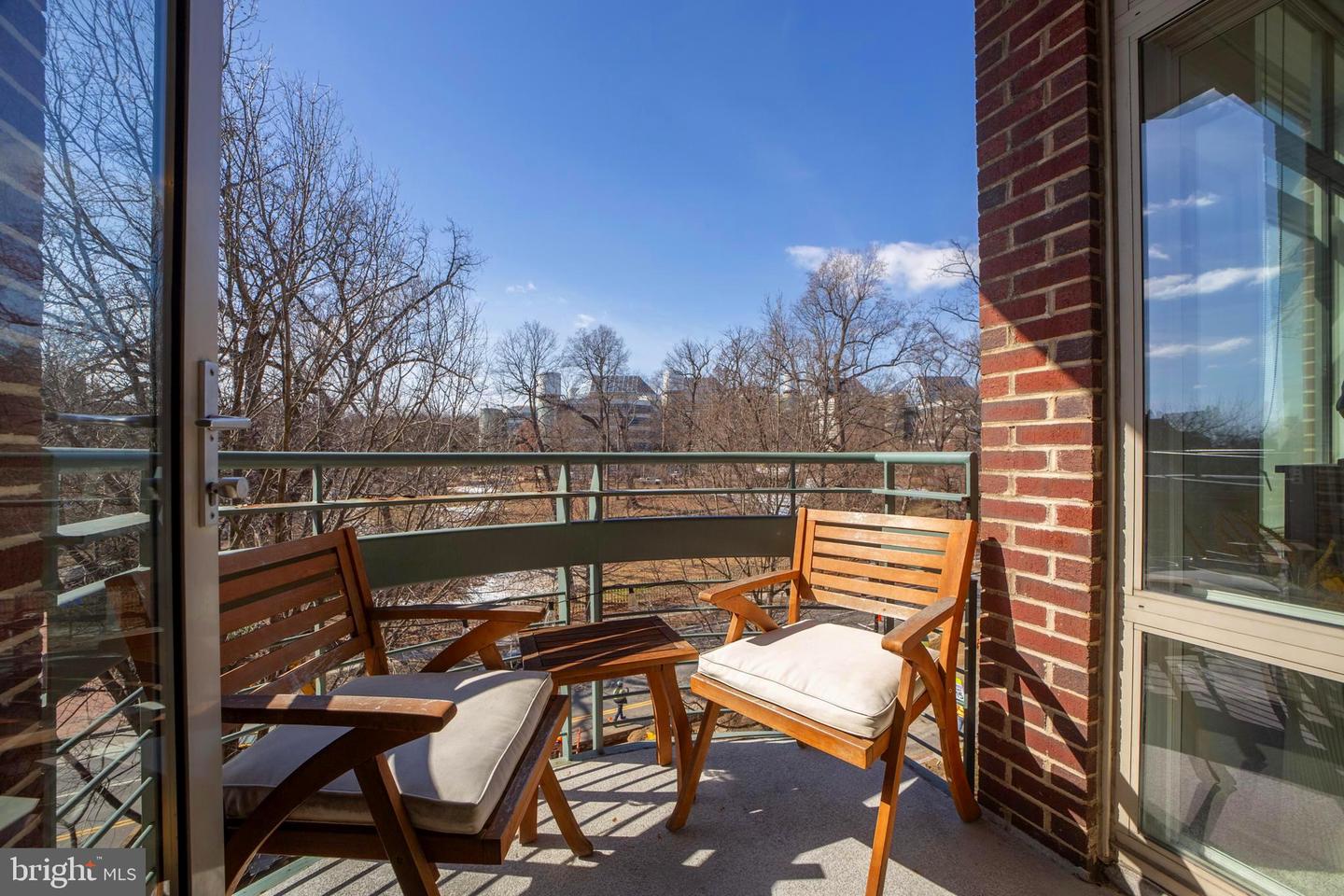 4025 CONNECTICUT AVE NW #405, WASHINGTON, District Of Columbia 20008, 2 Bedrooms Bedrooms, ,1 BathroomBathrooms,Residential,For sale,4025 CONNECTICUT AVE NW #405,DCDC2247478 MLS # DCDC2247478 4025 CONNECTICUT AVE NW #405, WASHINGTON, District Of Columbia 20008, 2 Bedrooms Bedrooms, ,1 BathroomBathrooms,Residential,For sale,4025 CONNECTICUT AVE NW #405,DCDC2247478 MLS # DCDC2247478