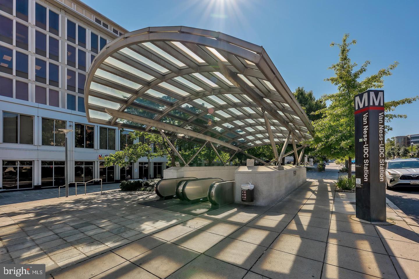 4025 CONNECTICUT AVE NW #405, WASHINGTON, District Of Columbia 20008, 2 Bedrooms Bedrooms, ,1 BathroomBathrooms,Residential,For sale,4025 CONNECTICUT AVE NW #405,DCDC2247478 MLS # DCDC2247478 4025 CONNECTICUT AVE NW #405, WASHINGTON, District Of Columbia 20008, 2 Bedrooms Bedrooms, ,1 BathroomBathrooms,Residential,For sale,4025 CONNECTICUT AVE NW #405,DCDC2247478 MLS # DCDC2247478