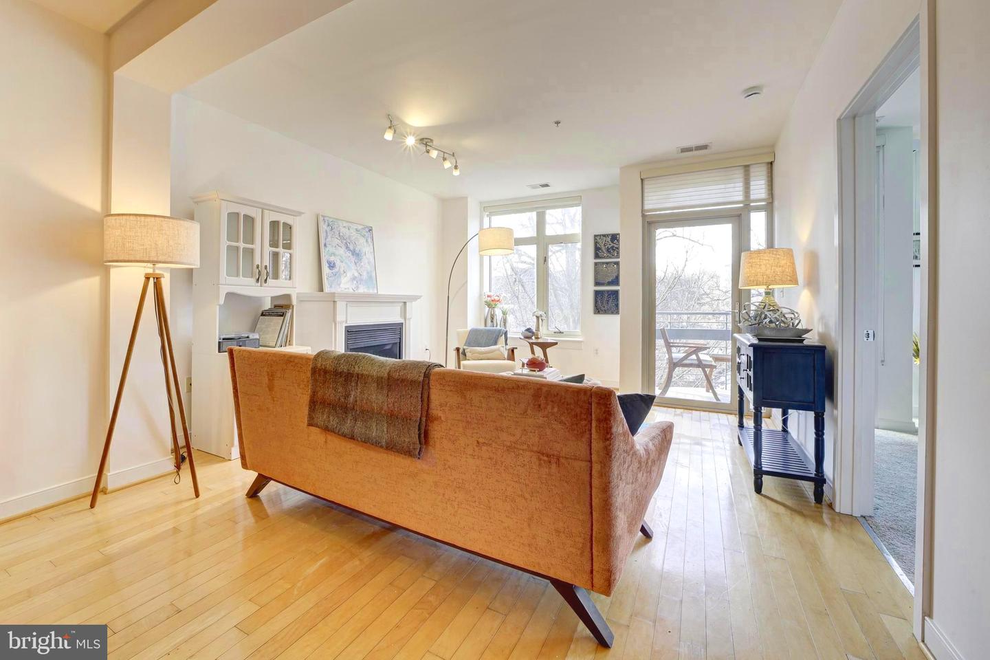4025 CONNECTICUT AVE NW #405, WASHINGTON, District Of Columbia 20008, 2 Bedrooms Bedrooms, ,1 BathroomBathrooms,Residential,For sale,4025 CONNECTICUT AVE NW #405,DCDC2247478 MLS # DCDC2247478 4025 CONNECTICUT AVE NW #405, WASHINGTON, District Of Columbia 20008, 2 Bedrooms Bedrooms, ,1 BathroomBathrooms,Residential,For sale,4025 CONNECTICUT AVE NW #405,DCDC2247478 MLS # DCDC2247478