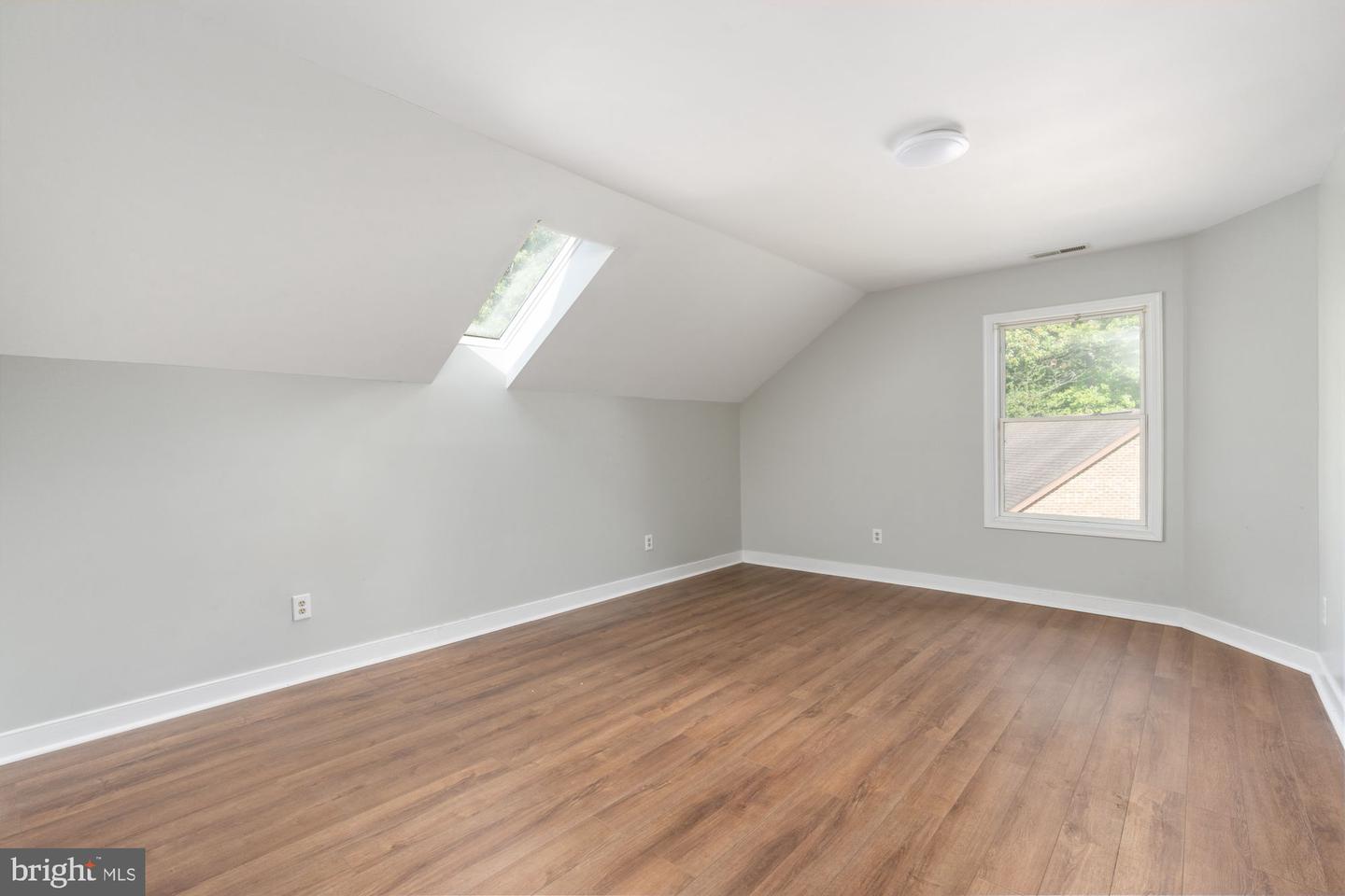 74 WOOD COVE CT, MINERAL, Virginia 23117, 5 Bedrooms Bedrooms, ,4 BathroomsBathrooms,Residential,For sale,74 WOOD COVE CT,VALA2009334 MLS # VALA2009334