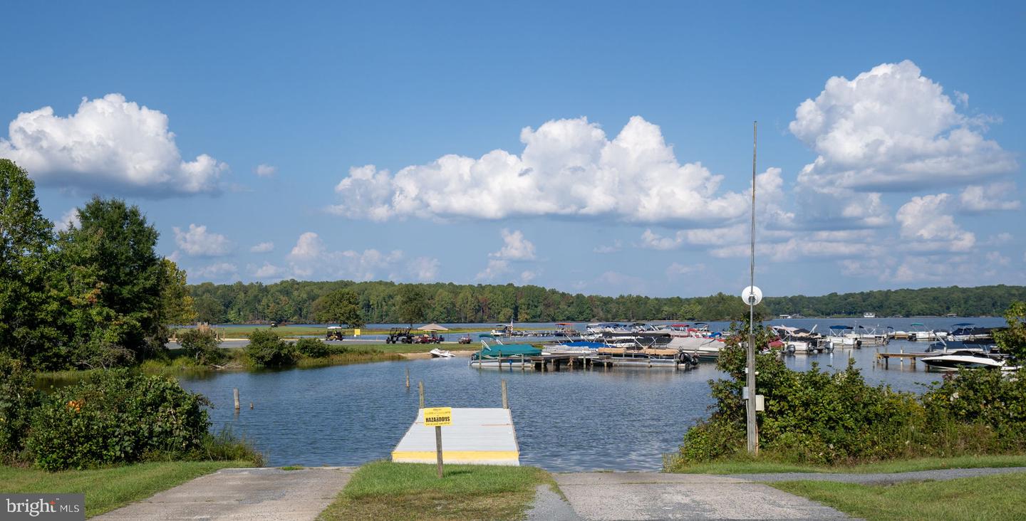 74 WOOD COVE CT, MINERAL, Virginia 23117, 5 Bedrooms Bedrooms, ,4 BathroomsBathrooms,Residential,For sale,74 WOOD COVE CT,VALA2009334 MLS # VALA2009334