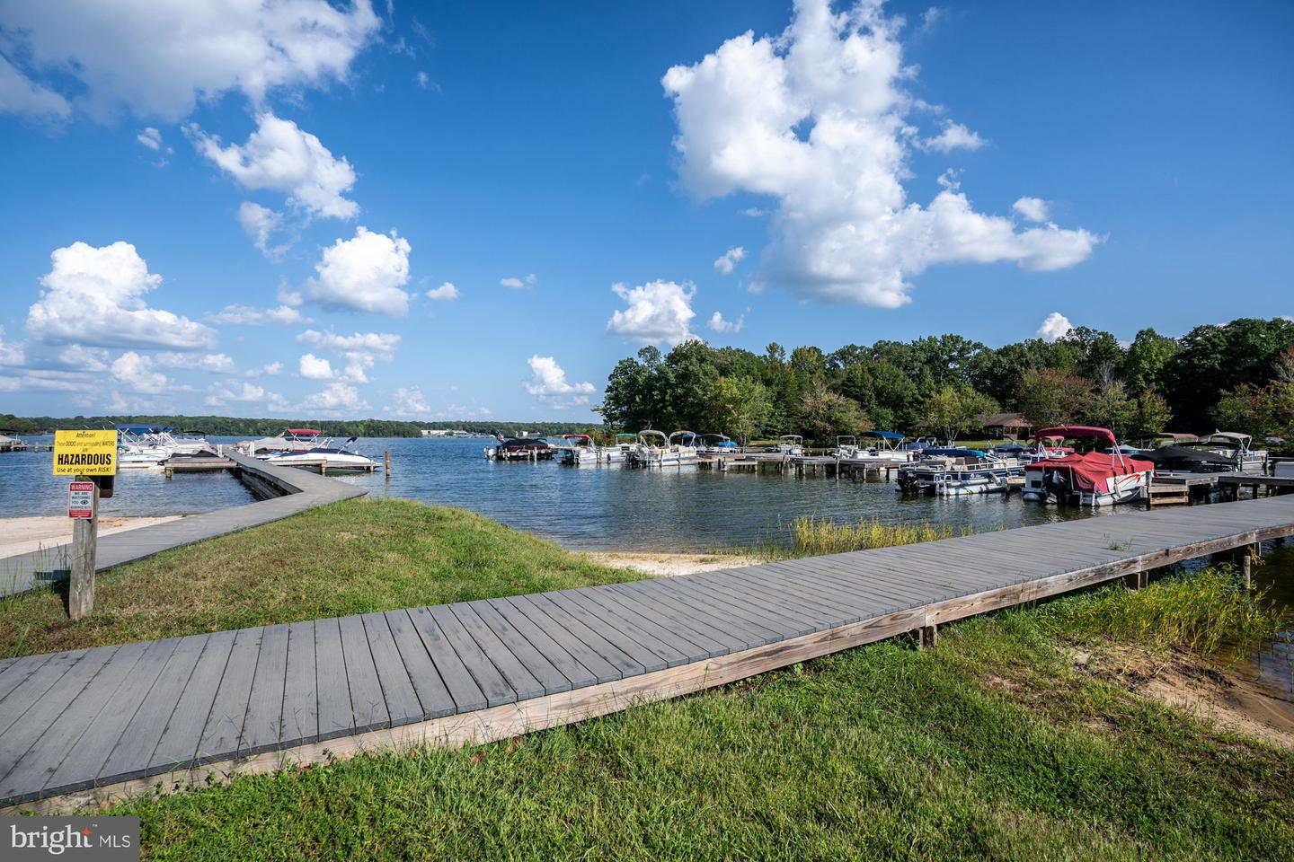 74 WOOD COVE CT, MINERAL, Virginia 23117, 5 Bedrooms Bedrooms, ,4 BathroomsBathrooms,Residential,For sale,74 WOOD COVE CT,VALA2009334 MLS # VALA2009334