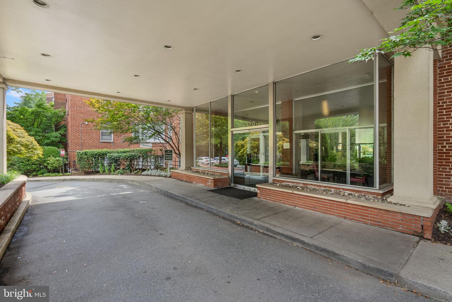 2500 Q ST NW #524, WASHINGTON, District Of Columbia 20007, ,1 BathroomBathrooms,Residential,For sale,2500 Q ST NW #524,DCDC2247498 MLS # DCDC2247498 2500 Q ST NW #524, WASHINGTON, District Of Columbia 20007, ,1 BathroomBathrooms,Residential,For sale,2500 Q ST NW #524,DCDC2247498 MLS # DCDC2247498