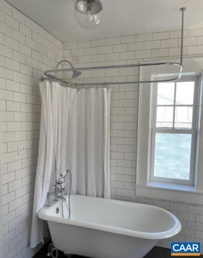 311 5TH ST SW, CHARLOTTESVILLE, Virginia 22902, 3 Bedrooms Bedrooms, ,2 BathroomsBathrooms,Residential,For sale,311 5TH ST SW,673600 MLS # 673600