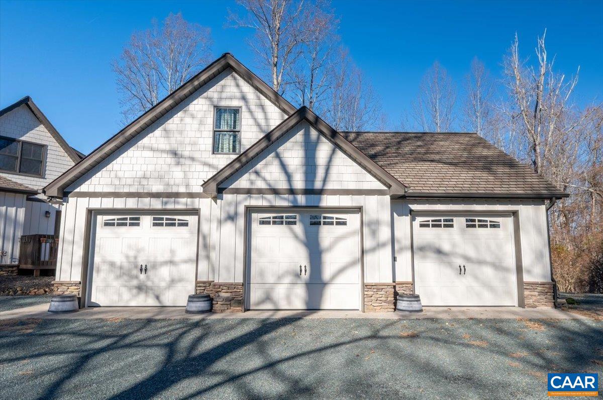 2320 MINOR MILL RD, CHARLOTTESVILLE, Virginia 22911, 3 Bedrooms Bedrooms, ,3 BathroomsBathrooms,Residential,For sale,2320 MINOR MILL RD,673602 MLS # 673602