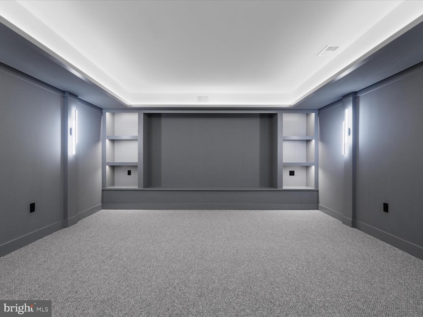 616 GIBSON CIR SW, VIENNA, Virginia 22180, 6 Bedrooms Bedrooms, ,6 BathroomsBathrooms,Residential,For sale,616 GIBSON CIR SW,VAFX2292498 MLS # VAFX2292498