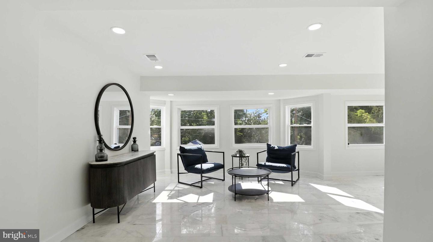 7746 16TH ST NW, WASHINGTON, District Of Columbia 20012, 7 Bedrooms Bedrooms, 26 Rooms Rooms,5 BathroomsBathrooms,Residential,For sale,7746 16TH ST NW,DCDC2247512 MLS # DCDC2247512