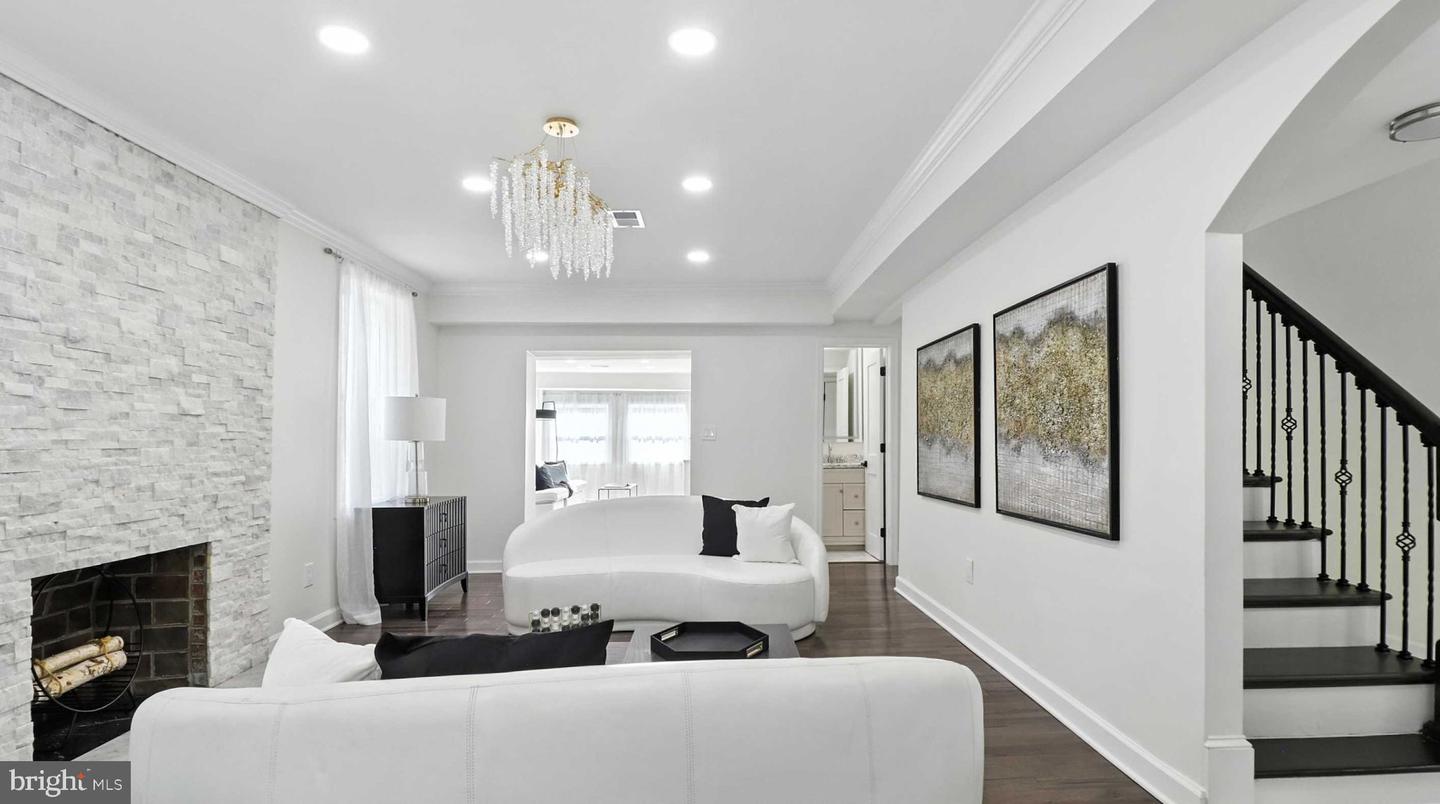 7746 16TH ST NW, WASHINGTON, District Of Columbia 20012, 7 Bedrooms Bedrooms, 26 Rooms Rooms,5 BathroomsBathrooms,Residential,For sale,7746 16TH ST NW,DCDC2247512 MLS # DCDC2247512