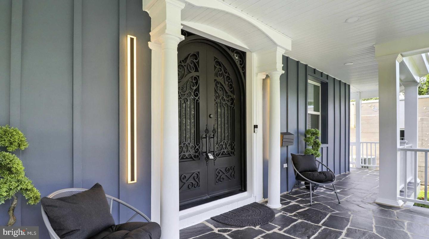 7746 16TH ST NW, WASHINGTON, District Of Columbia 20012, 7 Bedrooms Bedrooms, 26 Rooms Rooms,5 BathroomsBathrooms,Residential,For sale,7746 16TH ST NW,DCDC2247512 MLS # DCDC2247512