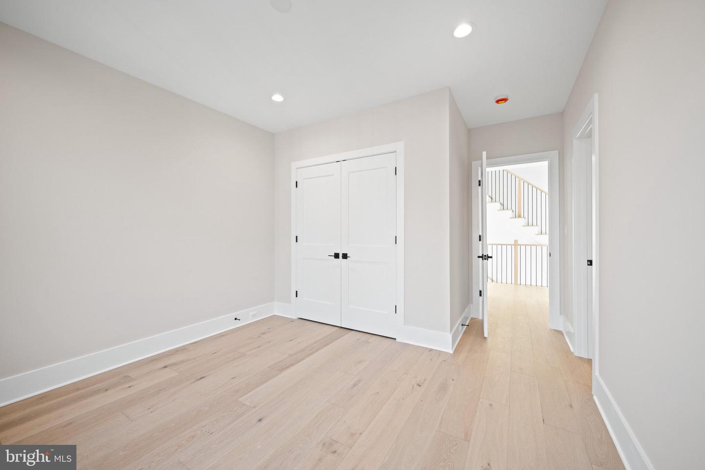 600 29TH RD S, ARLINGTON, Virginia 22202, 5 Bedrooms Bedrooms, ,5 BathroomsBathrooms,Residential,For sale,600 29TH RD S,VAAR2069222 MLS # VAAR2069222