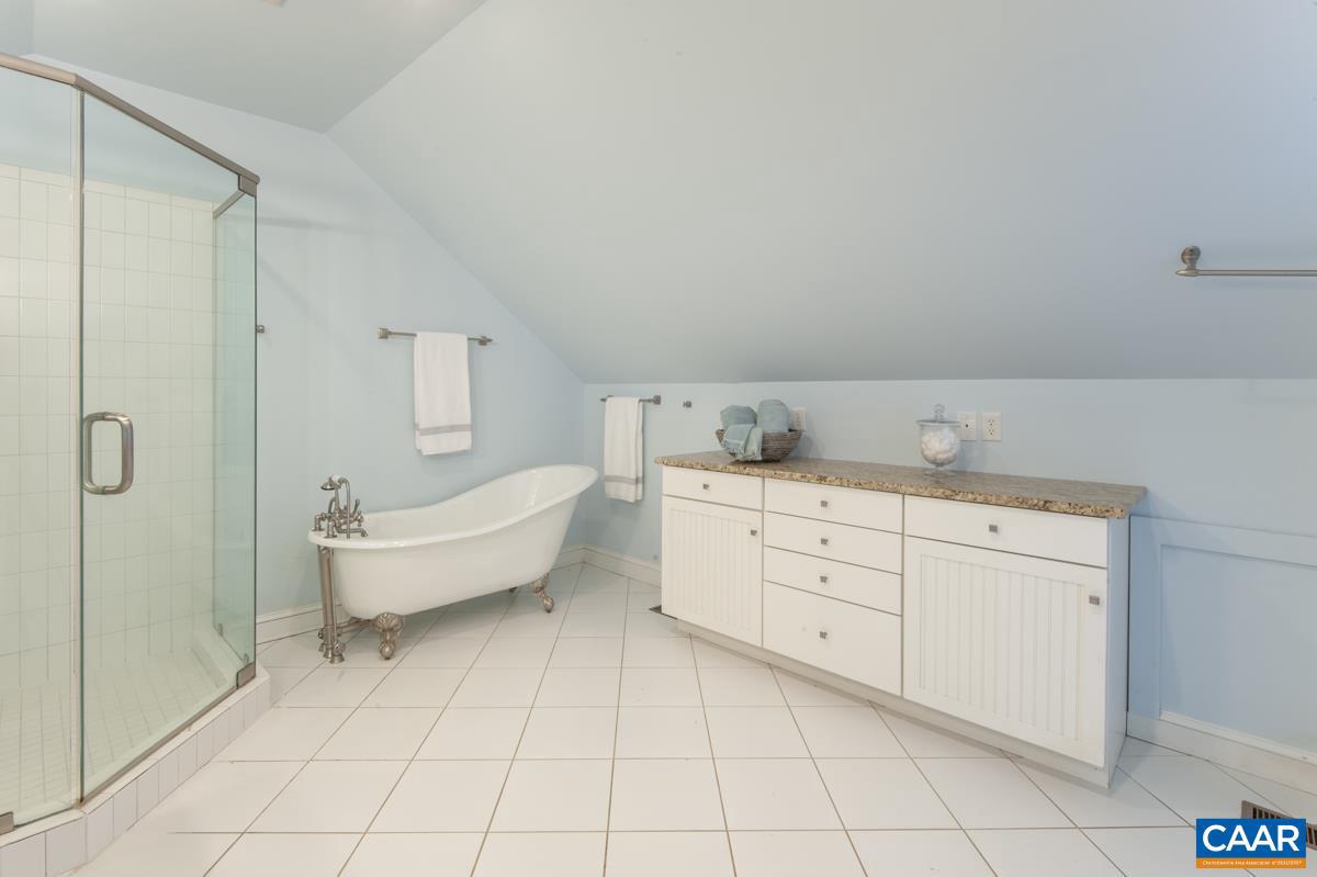 1606 GROVE RD, CHARLOTTESVILLE, Virginia 22901, 4 Bedrooms Bedrooms, ,3 BathroomsBathrooms,Residential,For sale,1606 GROVE RD,673608 MLS # 673608 1606 GROVE RD, CHARLOTTESVILLE, Virginia 22901, 4 Bedrooms Bedrooms, ,3 BathroomsBathrooms,Residential,For sale,1606 GROVE RD,673608 MLS # 673608