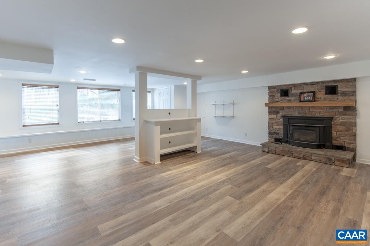 1606 GROVE RD, CHARLOTTESVILLE, Virginia 22901, 4 Bedrooms Bedrooms, ,3 BathroomsBathrooms,Residential,For sale,1606 GROVE RD,673608 MLS # 673608 1606 GROVE RD, CHARLOTTESVILLE, Virginia 22901, 4 Bedrooms Bedrooms, ,3 BathroomsBathrooms,Residential,For sale,1606 GROVE RD,673608 MLS # 673608