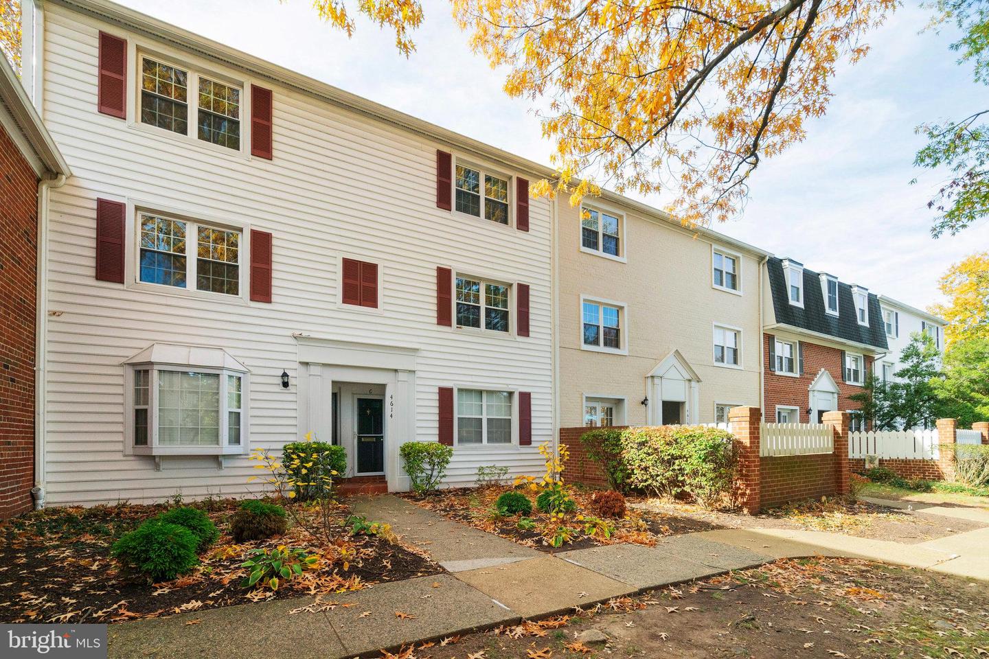 4614-B 28TH RD S #B, ARLINGTON, Virginia 22206, 2 Bedrooms Bedrooms, 5 Rooms Rooms,1 BathroomBathrooms,Residential,For sale,4614-B 28TH RD S #B,VAAR2069224 MLS # VAAR2069224