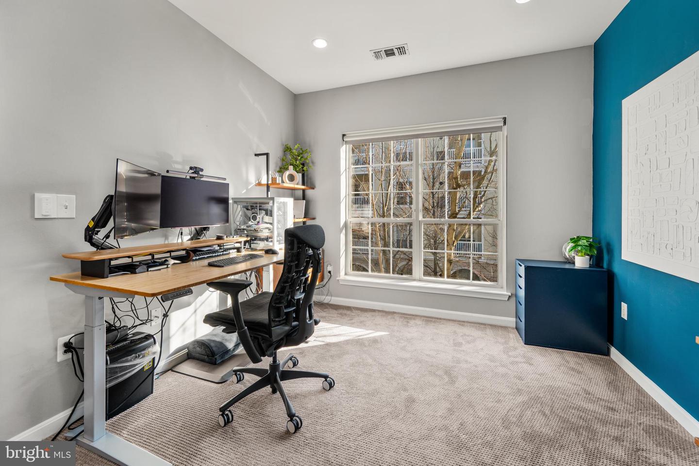 4551 STRUTFIELD LN #4303, ALEXANDRIA, Virginia 22311, 2 Bedrooms Bedrooms, ,2 BathroomsBathrooms,Residential,For sale,4551 STRUTFIELD LN #4303,VAAX2054442 MLS # VAAX2054442