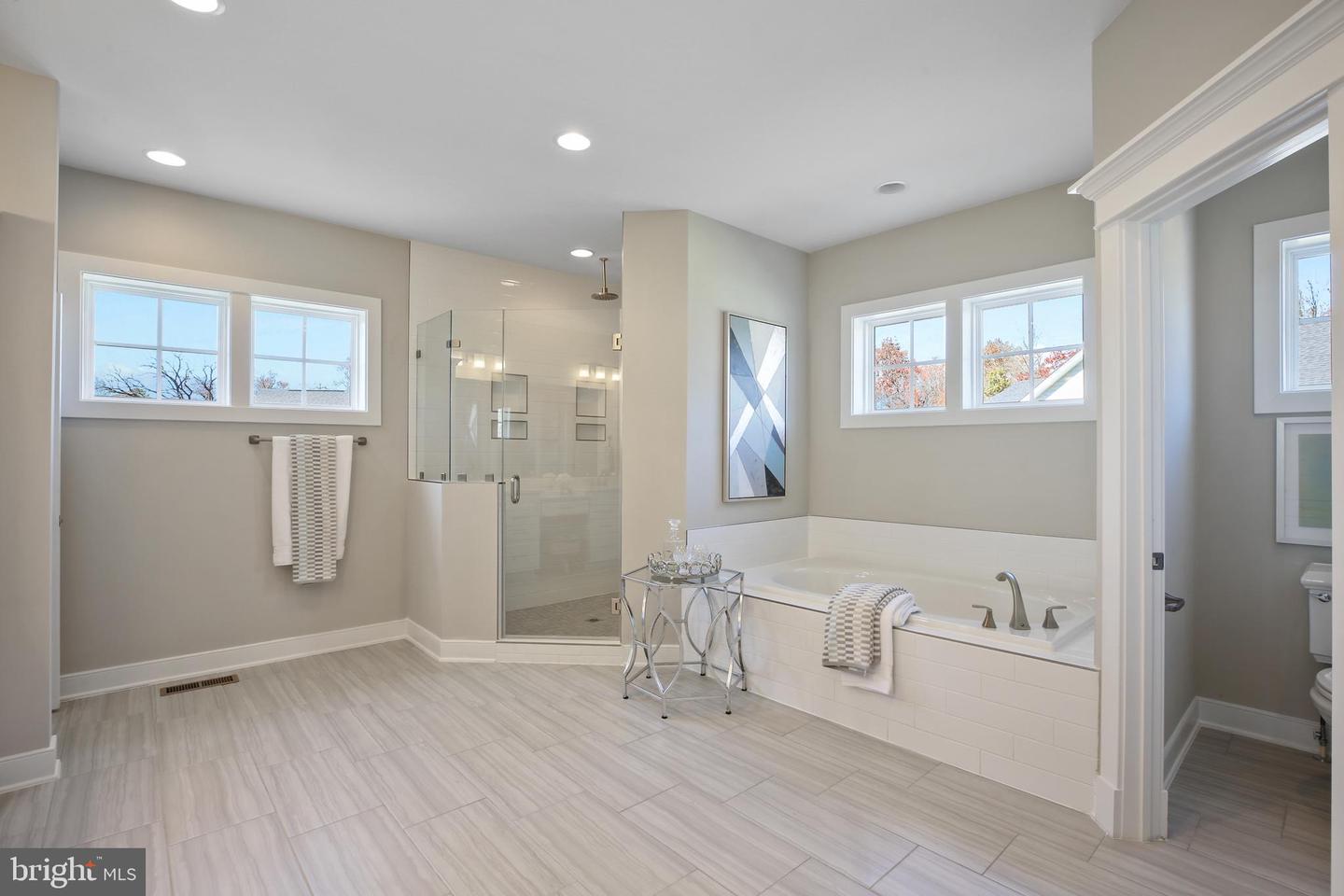 16043 KEYMER HILL CT, HAMILTON, Virginia 20158, 5 Bedrooms Bedrooms, ,5 BathroomsBathrooms,Residential,For sale,16043 KEYMER HILL CT,VALO2116596 MLS # VALO2116596