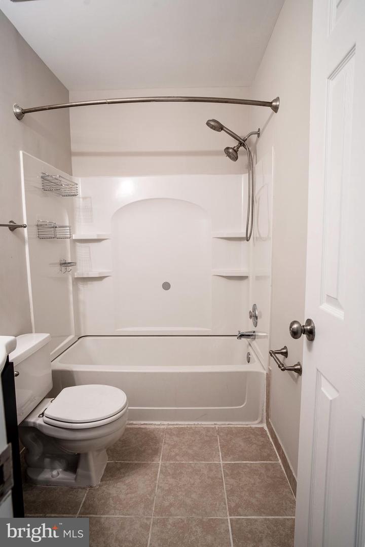 8968 MILROY CT, MANASSAS, Virginia 20110, 3 Bedrooms Bedrooms, ,2 BathroomsBathrooms,Residential,For sale,8968 MILROY CT,VAMN2010316 MLS # VAMN2010316