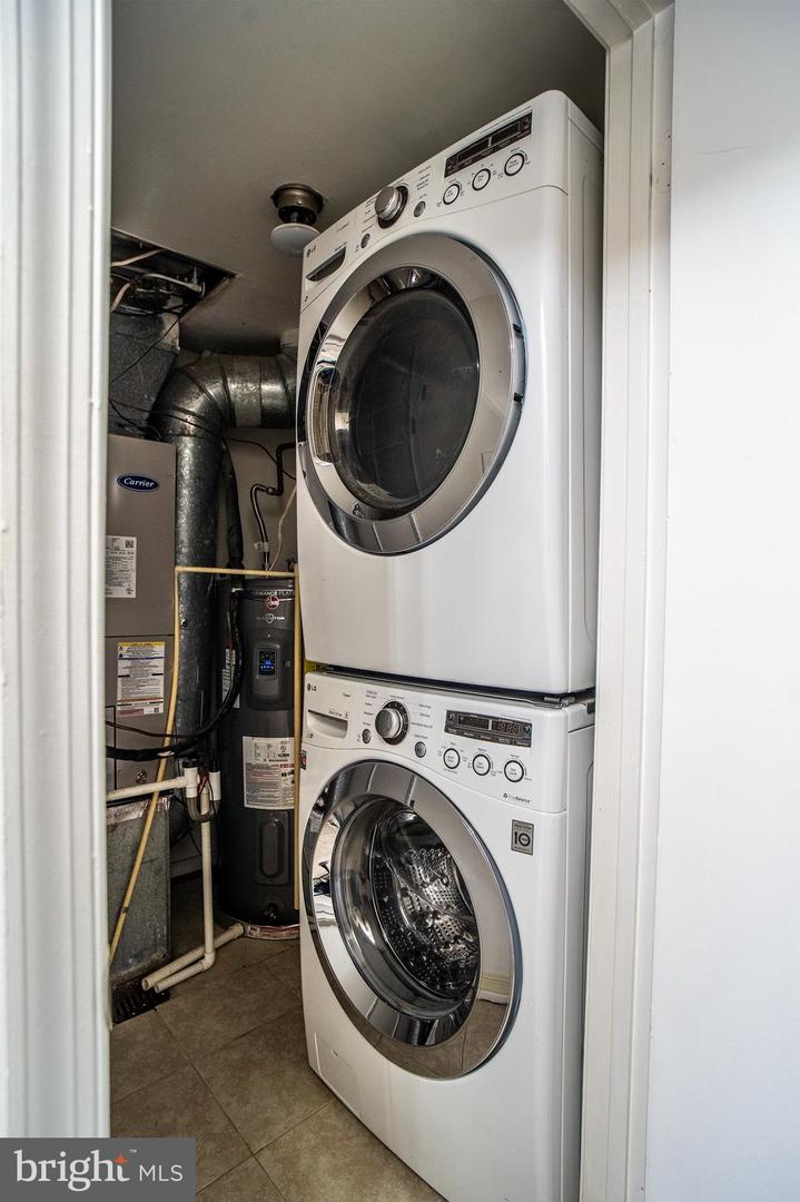 8968 MILROY CT, MANASSAS, Virginia 20110, 3 Bedrooms Bedrooms, ,2 BathroomsBathrooms,Residential,For sale,8968 MILROY CT,VAMN2010316 MLS # VAMN2010316