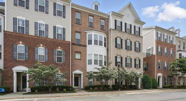 43837 KINGSTON STATION TER, ASHBURN, Virginia 20148, 3 Bedrooms Bedrooms, ,2 BathroomsBathrooms,Residential,For sale,43837 KINGSTON STATION TER,VALO2116598 MLS # VALO2116598