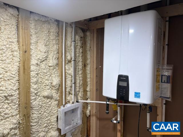 1642 MERIDIAN ST, CHARLOTTESVILLE, Virginia 22902, ,Residential,1642 MERIDIAN ST,673616 MLS # 673616