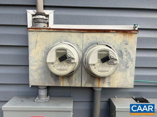 1642 MERIDIAN ST, CHARLOTTESVILLE, Virginia 22902, ,Residential,1642 MERIDIAN ST,673616 MLS # 673616