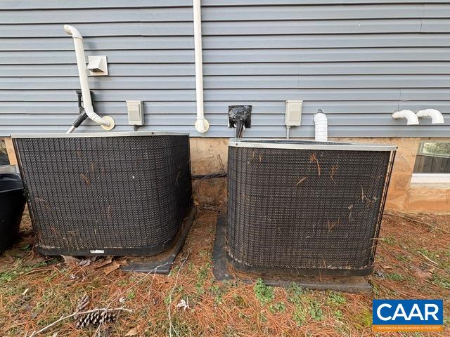 1642 MERIDIAN ST, CHARLOTTESVILLE, Virginia 22902, ,Residential,1642 MERIDIAN ST,673616 MLS # 673616