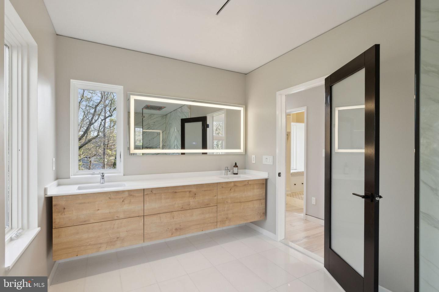 6304 OLD DOMINION DR, MCLEAN, Virginia 22101, 5 Bedrooms Bedrooms, ,4 BathroomsBathrooms,Residential,For sale,6304 OLD DOMINION DR,VAFX2229924 MLS # VAFX2229924