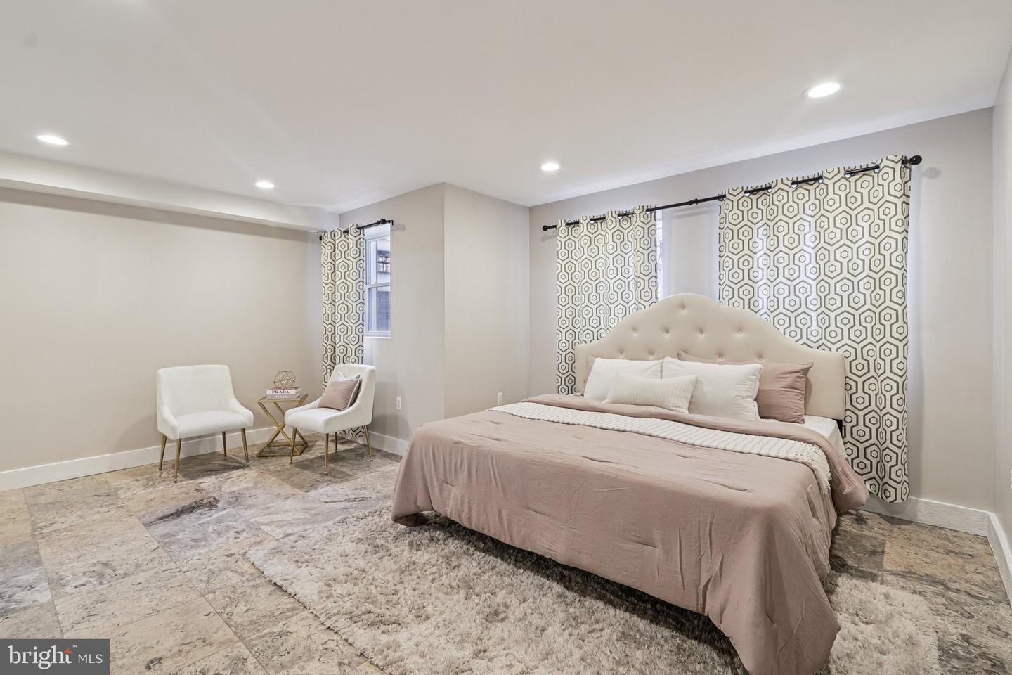 1409 G ST NE #2, WASHINGTON, District Of Columbia 20002, 3 Bedrooms Bedrooms, ,2 BathroomsBathrooms,Residential,For sale,1409 G ST NE #2,DCDC2213834 MLS # DCDC2213834 1409 G ST NE #2, WASHINGTON, District Of Columbia 20002, 3 Bedrooms Bedrooms, ,2 BathroomsBathrooms,Residential,For sale,1409 G ST NE #2,DCDC2213834 MLS # DCDC2213834