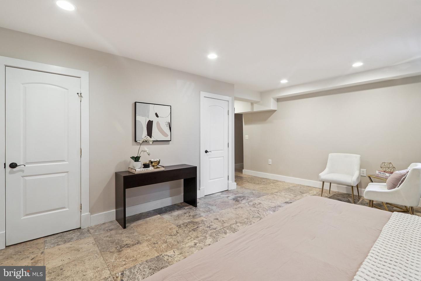 1409 G ST NE #2, WASHINGTON, District Of Columbia 20002, 3 Bedrooms Bedrooms, ,2 BathroomsBathrooms,Residential,For sale,1409 G ST NE #2,DCDC2213834 MLS # DCDC2213834 1409 G ST NE #2, WASHINGTON, District Of Columbia 20002, 3 Bedrooms Bedrooms, ,2 BathroomsBathrooms,Residential,For sale,1409 G ST NE #2,DCDC2213834 MLS # DCDC2213834