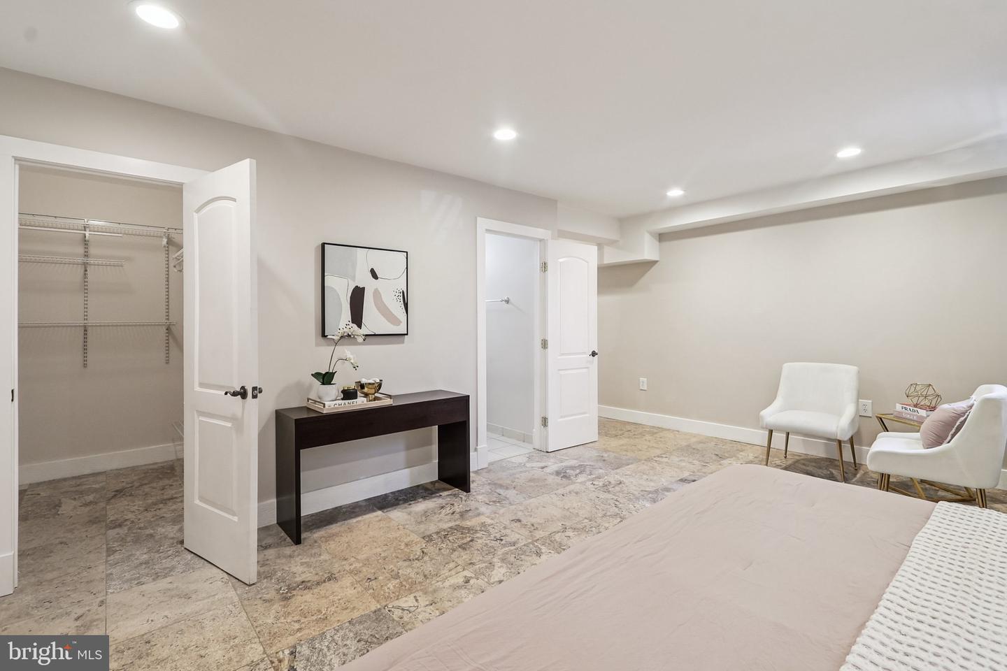 1409 G ST NE #2, WASHINGTON, District Of Columbia 20002, 3 Bedrooms Bedrooms, ,2 BathroomsBathrooms,Residential,For sale,1409 G ST NE #2,DCDC2213834 MLS # DCDC2213834 1409 G ST NE #2, WASHINGTON, District Of Columbia 20002, 3 Bedrooms Bedrooms, ,2 BathroomsBathrooms,Residential,For sale,1409 G ST NE #2,DCDC2213834 MLS # DCDC2213834