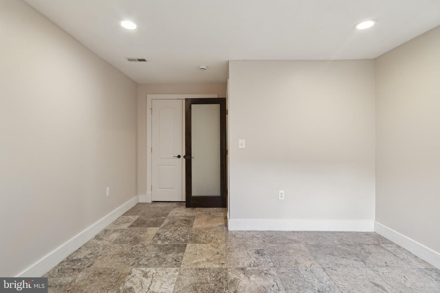 1409 G ST NE #2, WASHINGTON, District Of Columbia 20002, 3 Bedrooms Bedrooms, ,2 BathroomsBathrooms,Residential,For sale,1409 G ST NE #2,DCDC2213834 MLS # DCDC2213834 1409 G ST NE #2, WASHINGTON, District Of Columbia 20002, 3 Bedrooms Bedrooms, ,2 BathroomsBathrooms,Residential,For sale,1409 G ST NE #2,DCDC2213834 MLS # DCDC2213834