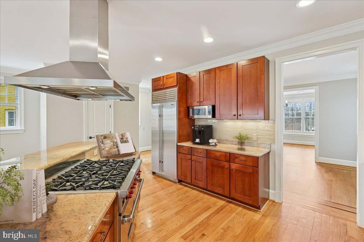 5601 BROAD BRANCH RD NW, WASHINGTON, District Of Columbia 20015, 5 Bedrooms Bedrooms, ,4 BathroomsBathrooms,Residential,For sale,5601 BROAD BRANCH RD NW,DCDC2225100 MLS # DCDC2225100