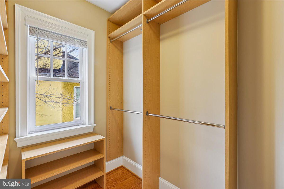 5601 BROAD BRANCH RD NW, WASHINGTON, District Of Columbia 20015, 5 Bedrooms Bedrooms, ,4 BathroomsBathrooms,Residential,For sale,5601 BROAD BRANCH RD NW,DCDC2225100 MLS # DCDC2225100