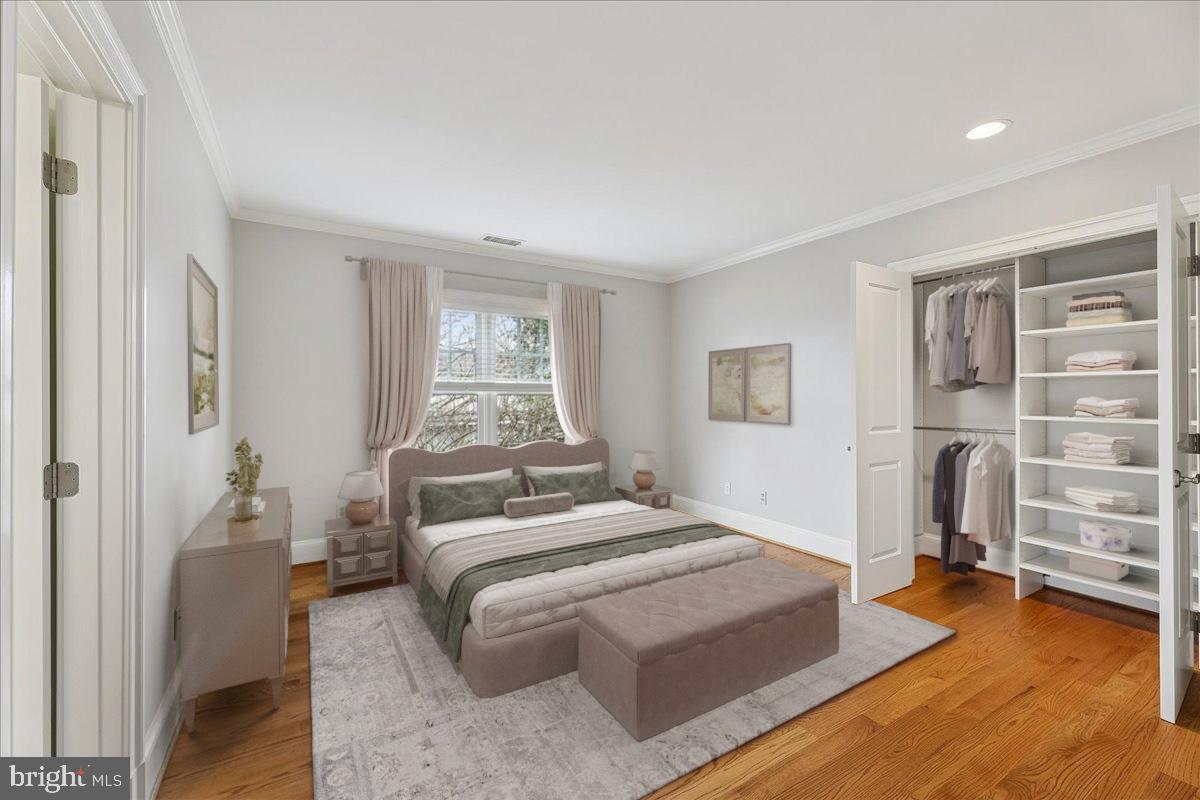 5601 BROAD BRANCH RD NW, WASHINGTON, District Of Columbia 20015, 5 Bedrooms Bedrooms, ,4 BathroomsBathrooms,Residential,For sale,5601 BROAD BRANCH RD NW,DCDC2225100 MLS # DCDC2225100