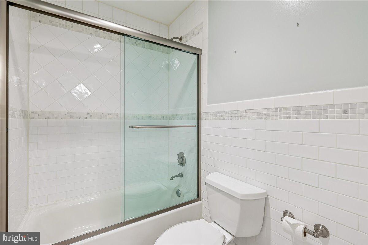 5601 BROAD BRANCH RD NW, WASHINGTON, District Of Columbia 20015, 5 Bedrooms Bedrooms, ,4 BathroomsBathrooms,Residential,For sale,5601 BROAD BRANCH RD NW,DCDC2225100 MLS # DCDC2225100