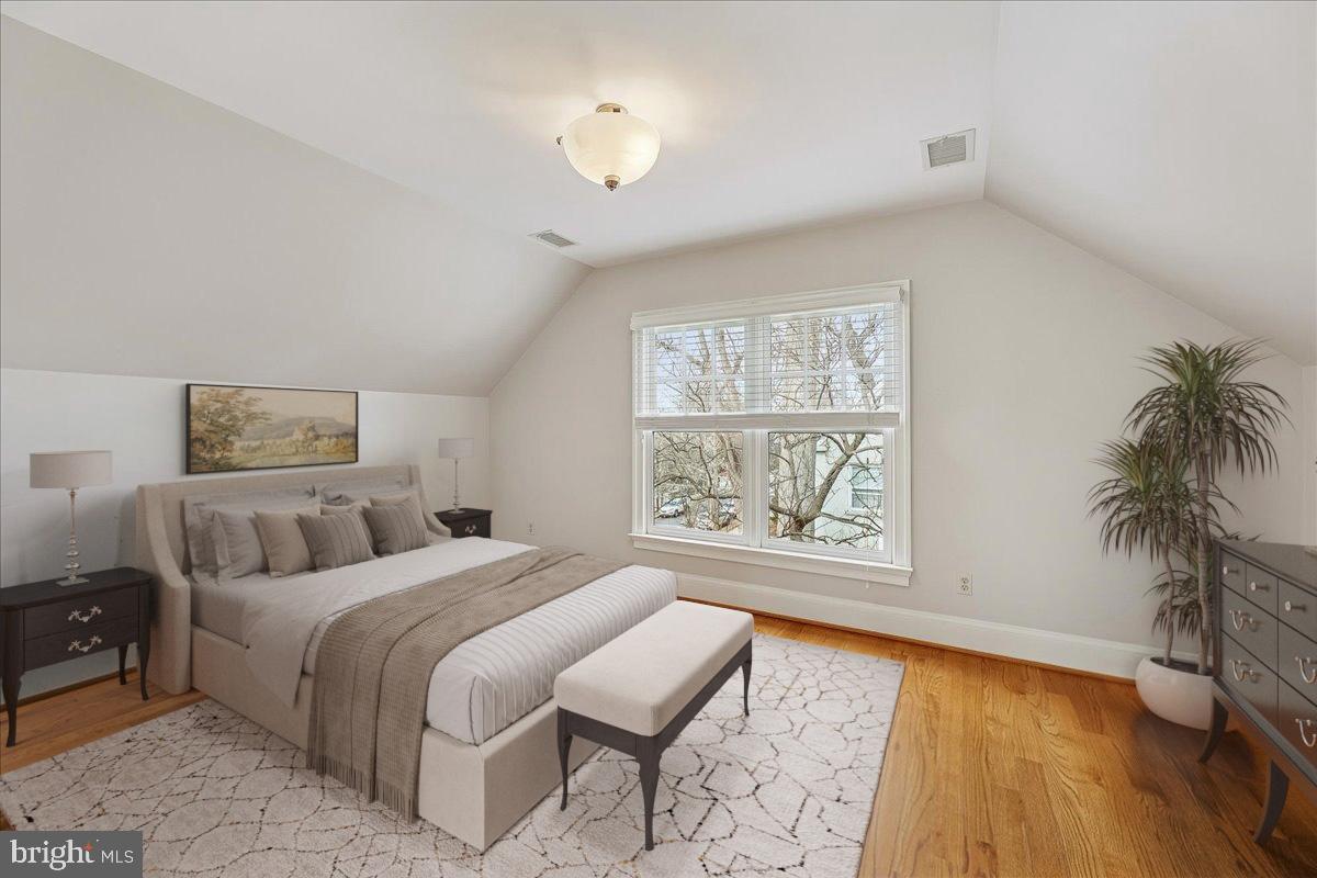 5601 BROAD BRANCH RD NW, WASHINGTON, District Of Columbia 20015, 5 Bedrooms Bedrooms, ,4 BathroomsBathrooms,Residential,For sale,5601 BROAD BRANCH RD NW,DCDC2225100 MLS # DCDC2225100