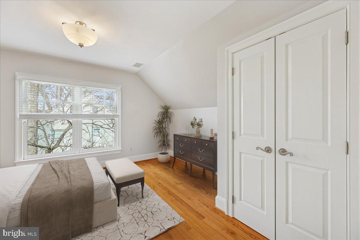 5601 BROAD BRANCH RD NW, WASHINGTON, District Of Columbia 20015, 5 Bedrooms Bedrooms, ,4 BathroomsBathrooms,Residential,For sale,5601 BROAD BRANCH RD NW,DCDC2225100 MLS # DCDC2225100