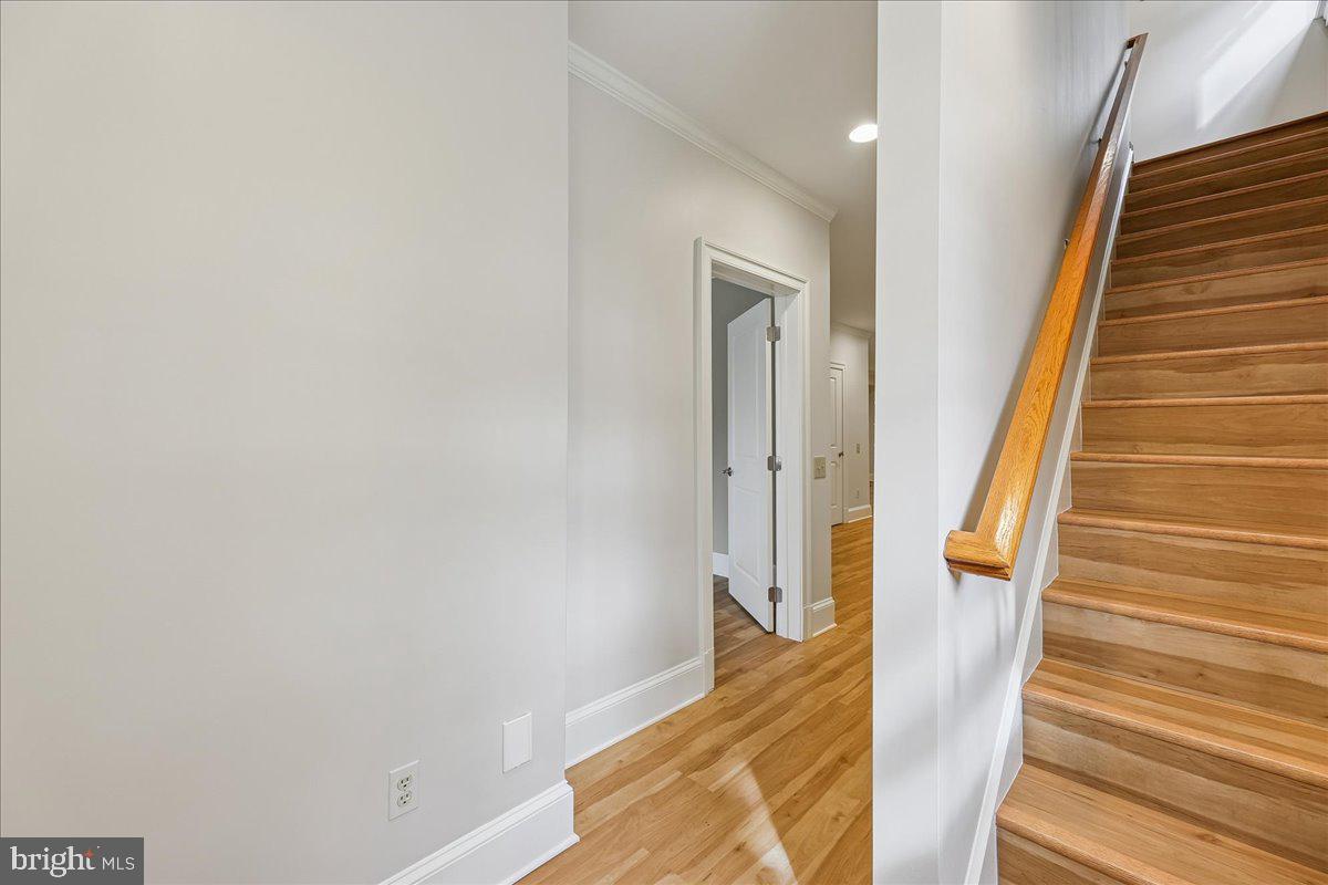 5601 BROAD BRANCH RD NW, WASHINGTON, District Of Columbia 20015, 5 Bedrooms Bedrooms, ,4 BathroomsBathrooms,Residential,For sale,5601 BROAD BRANCH RD NW,DCDC2225100 MLS # DCDC2225100