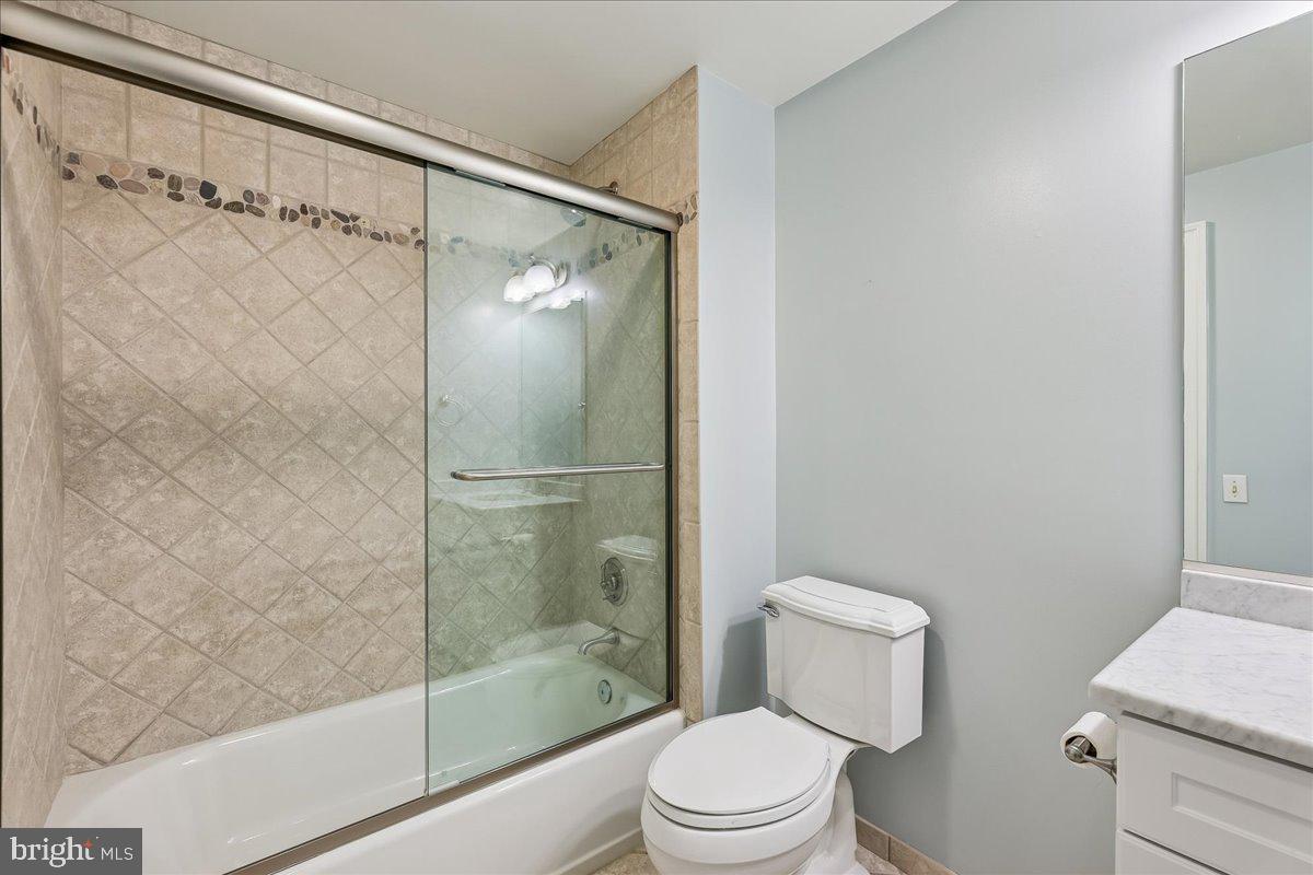 5601 BROAD BRANCH RD NW, WASHINGTON, District Of Columbia 20015, 5 Bedrooms Bedrooms, ,4 BathroomsBathrooms,Residential,For sale,5601 BROAD BRANCH RD NW,DCDC2225100 MLS # DCDC2225100