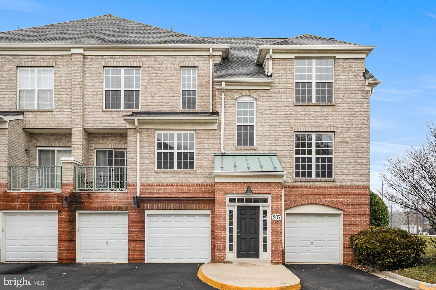 12180 ABINGTON HALL PL #207, RESTON, Virginia 20190, 3 Bedrooms Bedrooms, ,2 BathroomsBathrooms,Residential,For sale,12180 ABINGTON HALL PL #207,VAFX2274014 MLS # VAFX2274014 12180 ABINGTON HALL PL #207, RESTON, Virginia 20190, 3 Bedrooms Bedrooms, ,2 BathroomsBathrooms,Residential,For sale,12180 ABINGTON HALL PL #207,VAFX2274014 MLS # VAFX2274014