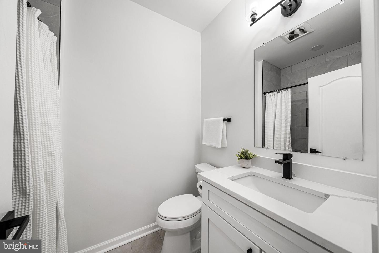 12180 ABINGTON HALL PL #207, RESTON, Virginia 20190, 3 Bedrooms Bedrooms, ,2 BathroomsBathrooms,Residential,For sale,12180 ABINGTON HALL PL #207,VAFX2274014 MLS # VAFX2274014 12180 ABINGTON HALL PL #207, RESTON, Virginia 20190, 3 Bedrooms Bedrooms, ,2 BathroomsBathrooms,Residential,For sale,12180 ABINGTON HALL PL #207,VAFX2274014 MLS # VAFX2274014