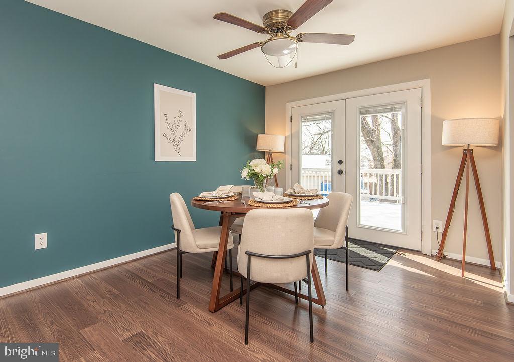 811 FALL PL, HERNDON, Virginia 20170, 5 Bedrooms Bedrooms, 8 Rooms Rooms,2 BathroomsBathrooms,Residential,For sale,811 FALL PL,VAFX2276098 MLS # VAFX2276098