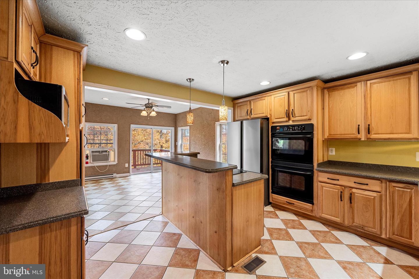 66 HIGHLAND PARK LN, FRONT ROYAL, Virginia 22630, 4 Bedrooms Bedrooms, 5 Rooms Rooms,4 BathroomsBathrooms,Residential,For sale,66 HIGHLAND PARK LN,VAWR2012700 MLS # VAWR2012700